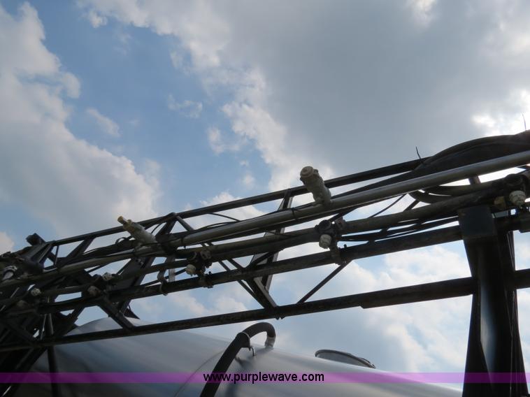 image for item B4935 2003 Sterling L8500 liquid applicator truck