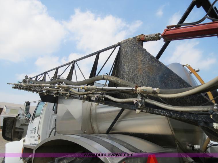 image for item B4935 2003 Sterling L8500 liquid applicator truck