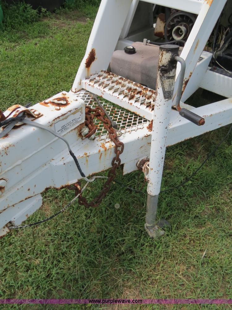 image for item B4936 1998 Par-Kan GW-150 weigh wagon