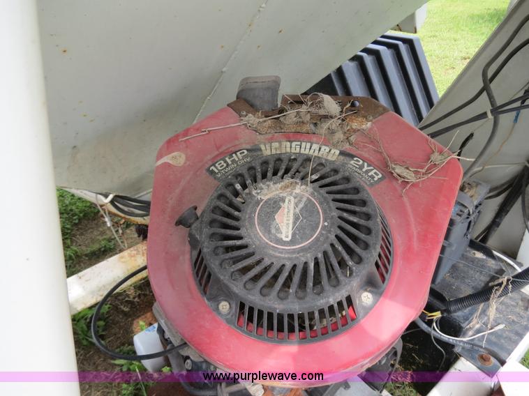 image for item B4936 1998 Par-Kan GW-150 weigh wagon