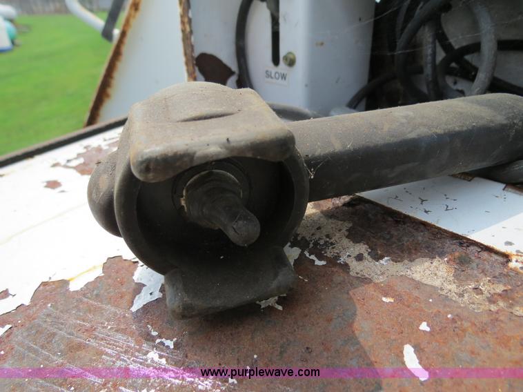 image for item B4936 1998 Par-Kan GW-150 weigh wagon