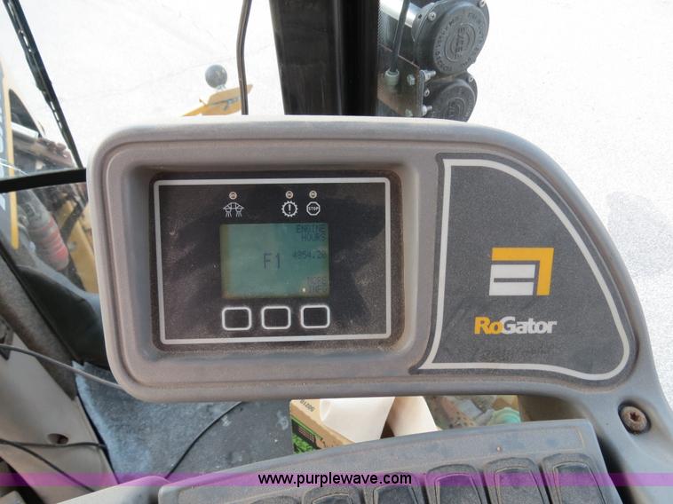 image for item B4938 2007 Ag-Chem RoGator 1074 SS self-propelled dry spreader applicator