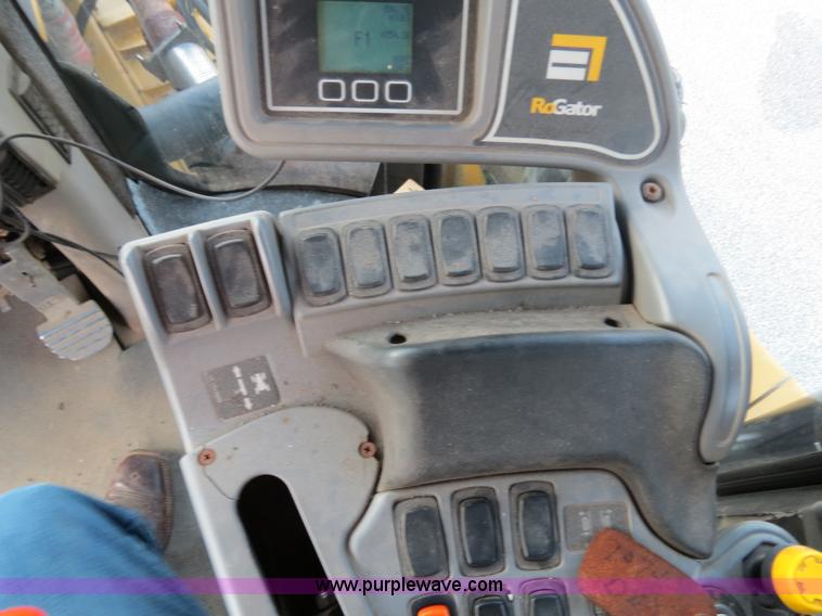 image for item B4938 2007 Ag-Chem RoGator 1074 SS self-propelled dry spreader applicator