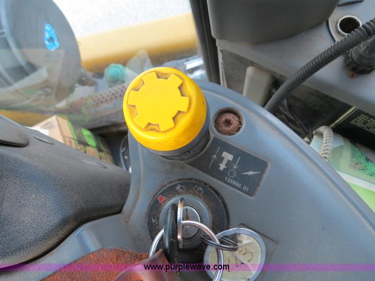 image for item B4938 2007 Ag-Chem RoGator 1074 SS self-propelled dry spreader applicator