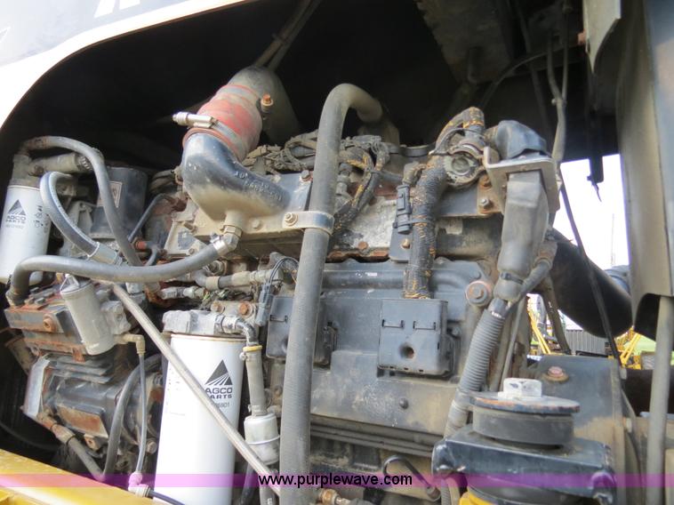 image for item B4938 2007 Ag-Chem RoGator 1074 SS self-propelled dry spreader applicator