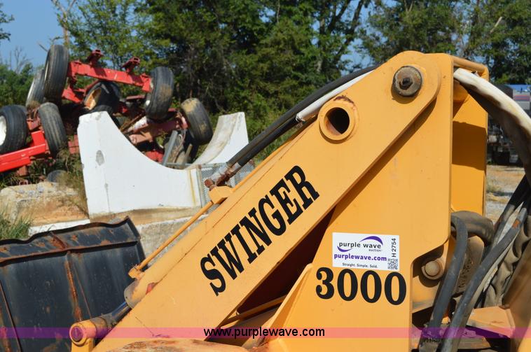 image for item H2754 2002 NMC-Wollard Swinger 3000 wheel loader