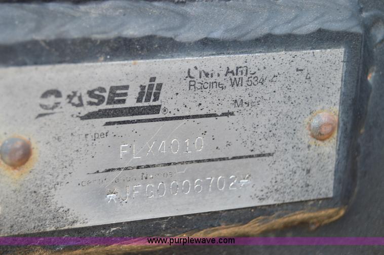 image for item H2755 2006 Case IH FLX 4010 self-propelled dry spreader applicator