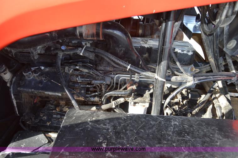 image for item H2755 2006 Case IH FLX 4010 self-propelled dry spreader applicator