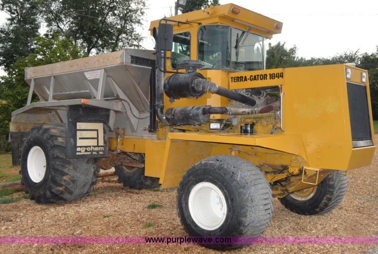 image for item H2757 1998 Ag-Chem TerraGator 1844 self-propelled dry spreader applicator