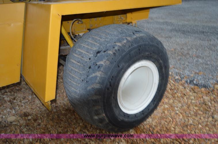 image for item H2757 1998 Ag-Chem TerraGator 1844 self-propelled dry spreader applicator