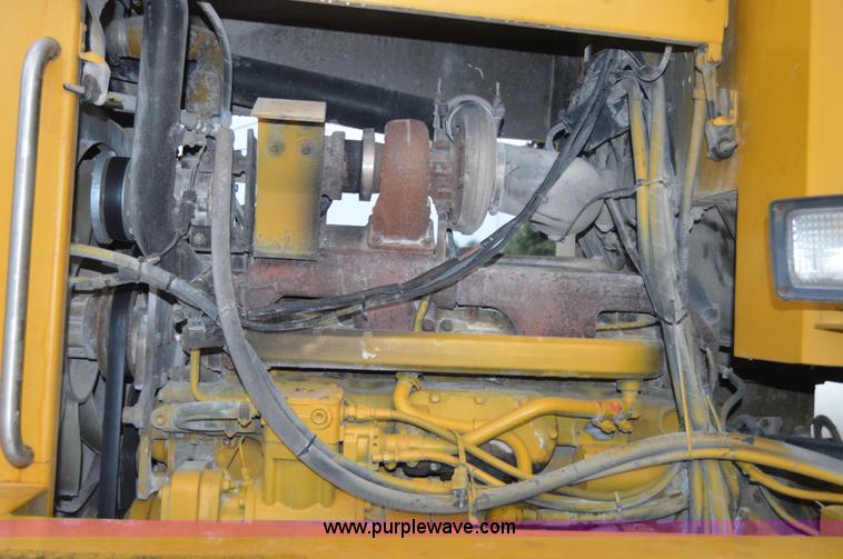 image for item H2757 1998 Ag-Chem TerraGator 1844 self-propelled dry spreader applicator