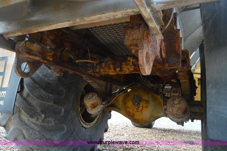 image for item H2757 1998 Ag-Chem TerraGator 1844 self-propelled dry spreader applicator