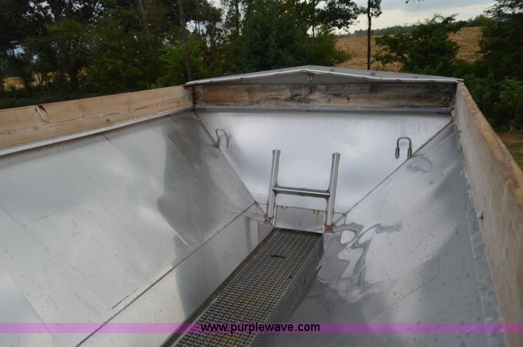 image for item H2757 1998 Ag-Chem TerraGator 1844 self-propelled dry spreader applicator