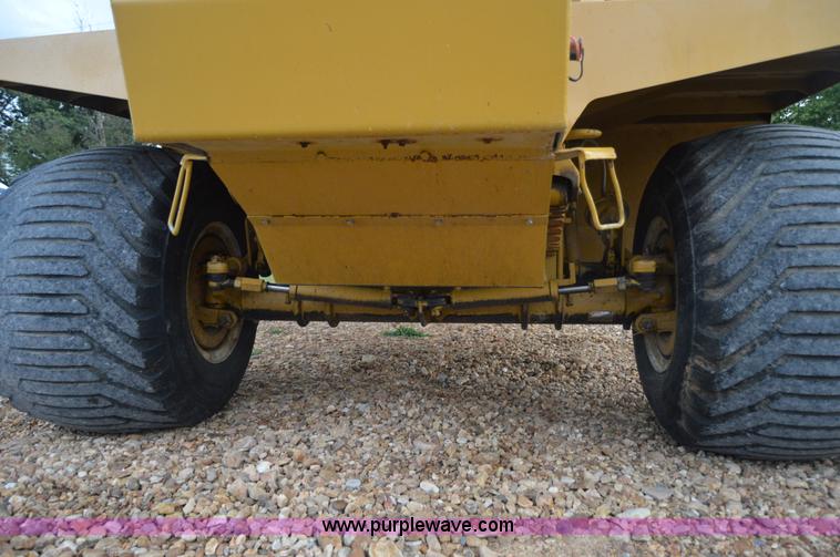 image for item H2757 1998 Ag-Chem TerraGator 1844 self-propelled dry spreader applicator