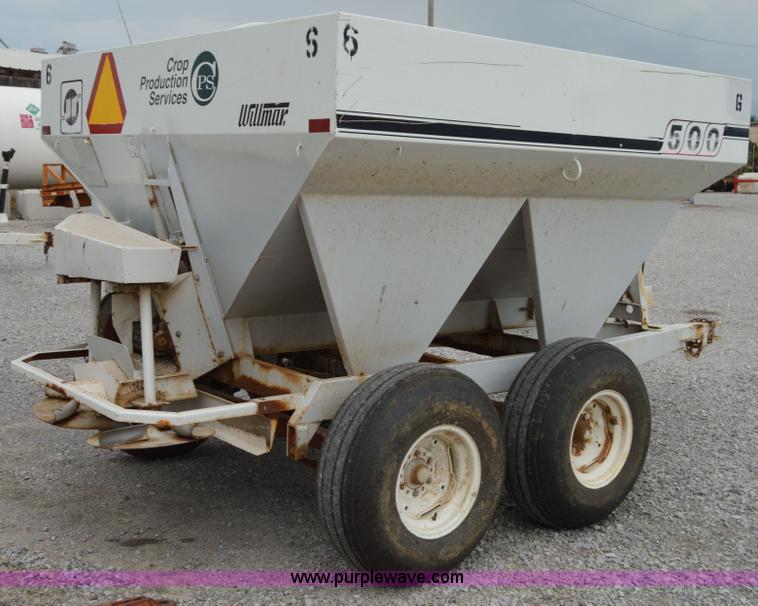 image for item H2758 Willmar 500 spreader