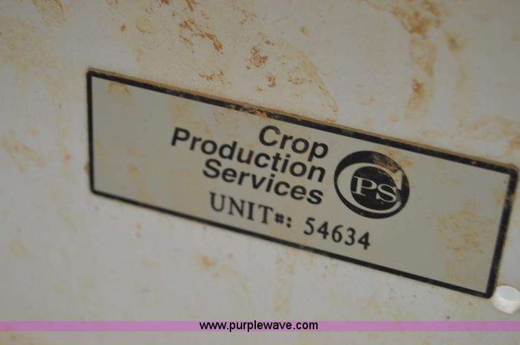 image for item H2760 Willmar Super 500 narrow track spreader