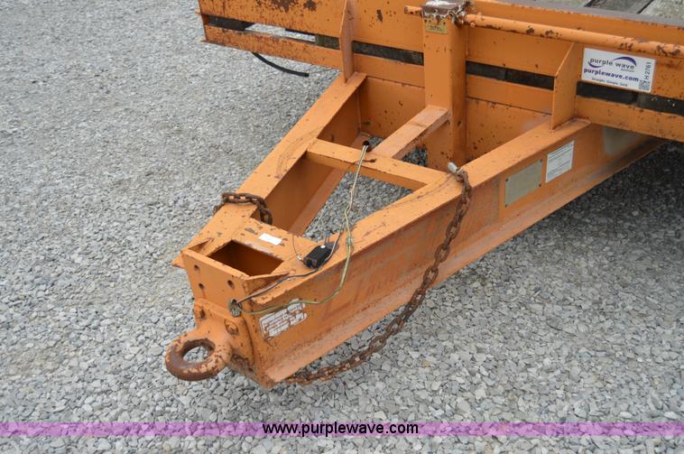 image for item H2761 1998 Econoline MP423DE equipment trailer