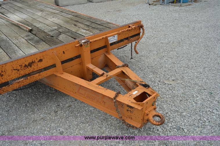 image for item H2761 1998 Econoline MP423DE equipment trailer