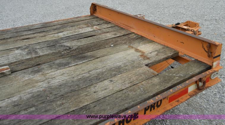 image for item H2761 1998 Econoline MP423DE equipment trailer