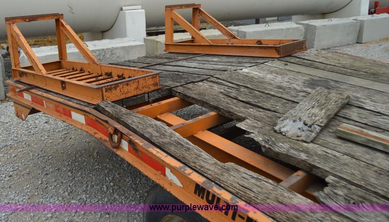 image for item H2761 1998 Econoline MP423DE equipment trailer