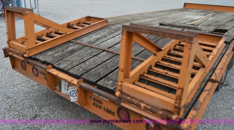 image for item H2761 1998 Econoline MP423DE equipment trailer