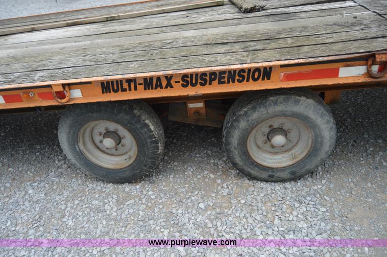 image for item H2761 1998 Econoline MP423DE equipment trailer