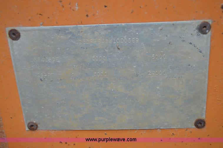 image for item H2761 1998 Econoline MP423DE equipment trailer