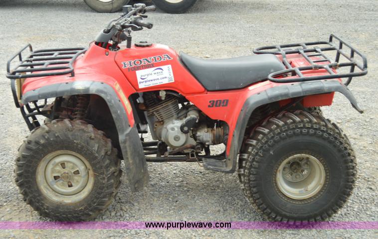 image for item H2764 1998 Honda Four Trax 300 ATV
