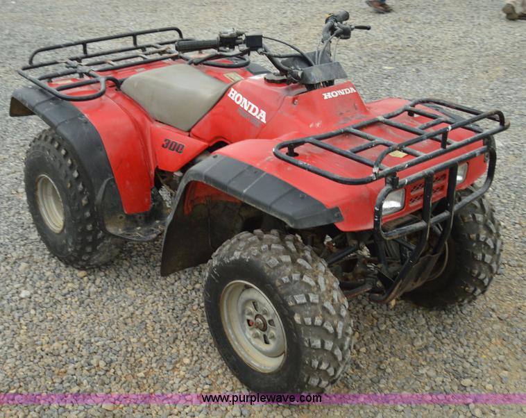 image for item H2765 1996 Honda Four Trax 300 ATV