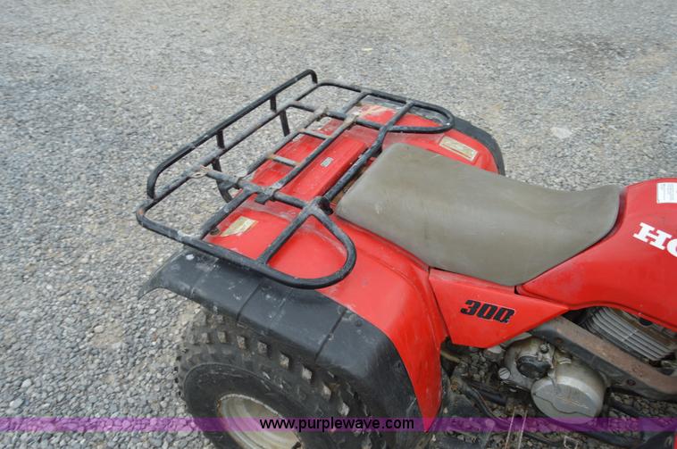 image for item H2765 1996 Honda Four Trax 300 ATV