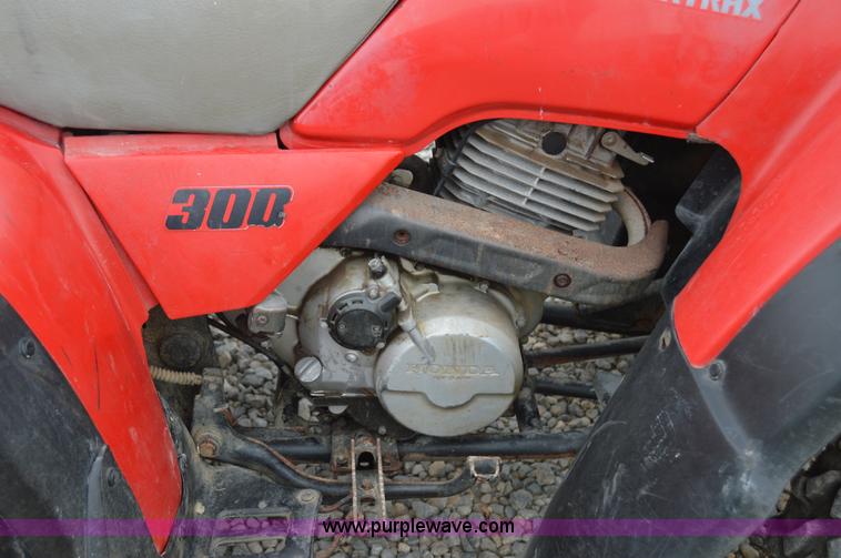 image for item H2765 1996 Honda Four Trax 300 ATV