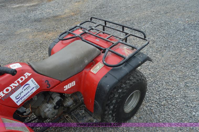 image for item H2765 1996 Honda Four Trax 300 ATV