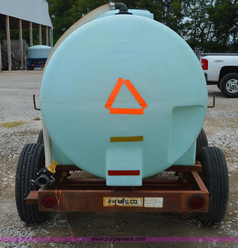 image for item H2769 P & H 1,000 gallon liquid nurse tank trailer