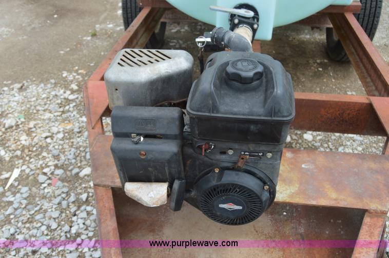 image for item H2769 P & H 1,000 gallon liquid nurse tank trailer