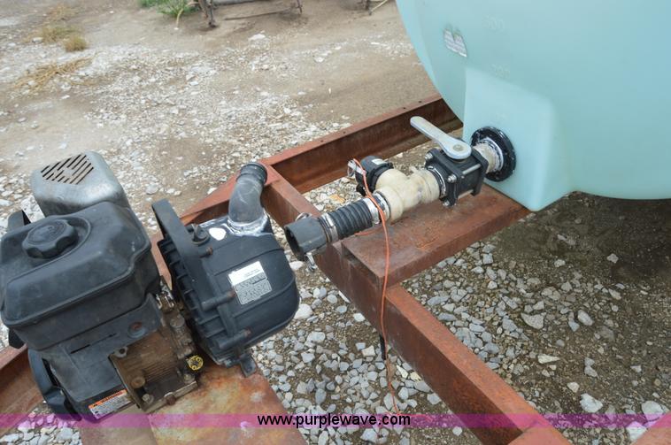 image for item H2769 P & H 1,000 gallon liquid nurse tank trailer