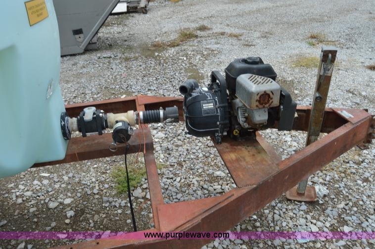 image for item H2769 P & H 1,000 gallon liquid nurse tank trailer