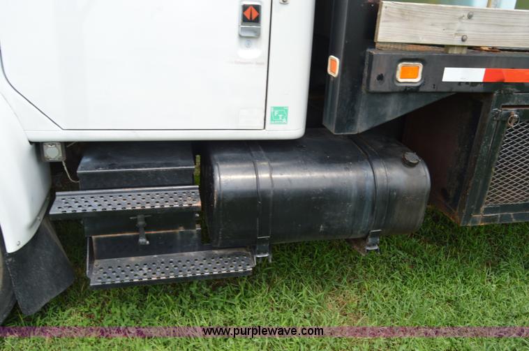 image for item H2775 1990 International 4900 water truck