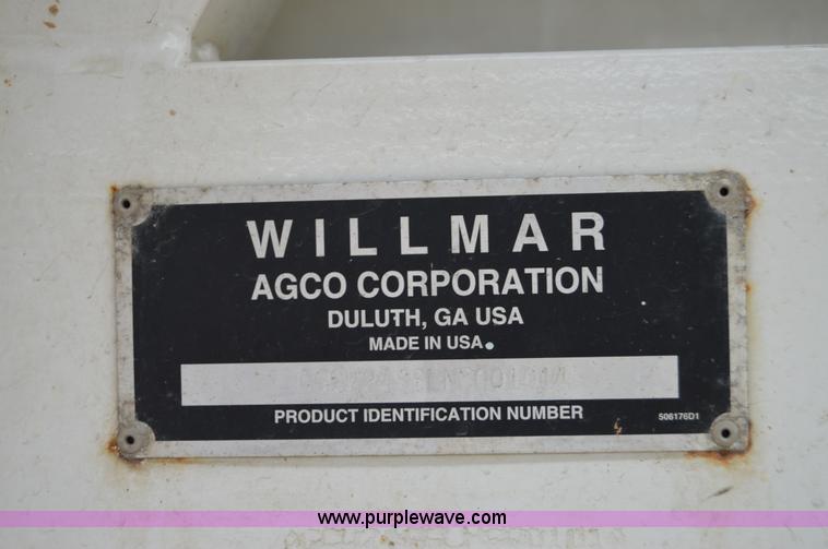 image for item H2780 2008 B&B trailer with Willmar tender