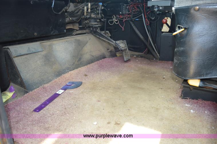 image for item H2785 1997 Ag-Chem TerraGator 1844 self-propelled applicator