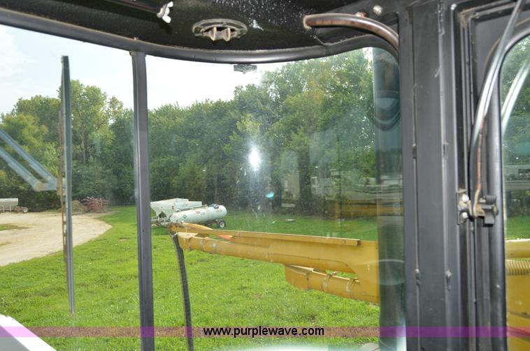 image for item H2785 1997 Ag-Chem TerraGator 1844 self-propelled applicator