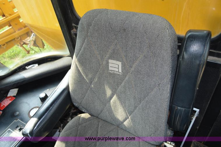 image for item H2785 1997 Ag-Chem TerraGator 1844 self-propelled applicator