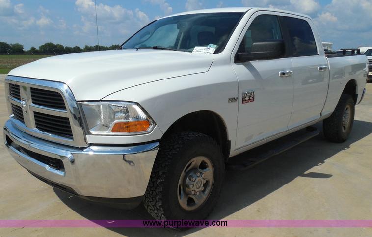 image for item I3385 2011 Dodge Ram 2500 HD Crew Cab pickup truck
