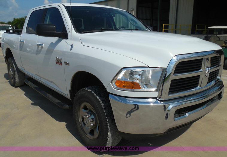 image for item I3385 2011 Dodge Ram 2500 HD Crew Cab pickup truck