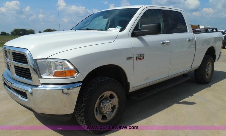 image for item I3385 2011 Dodge Ram 2500 HD Crew Cab pickup truck