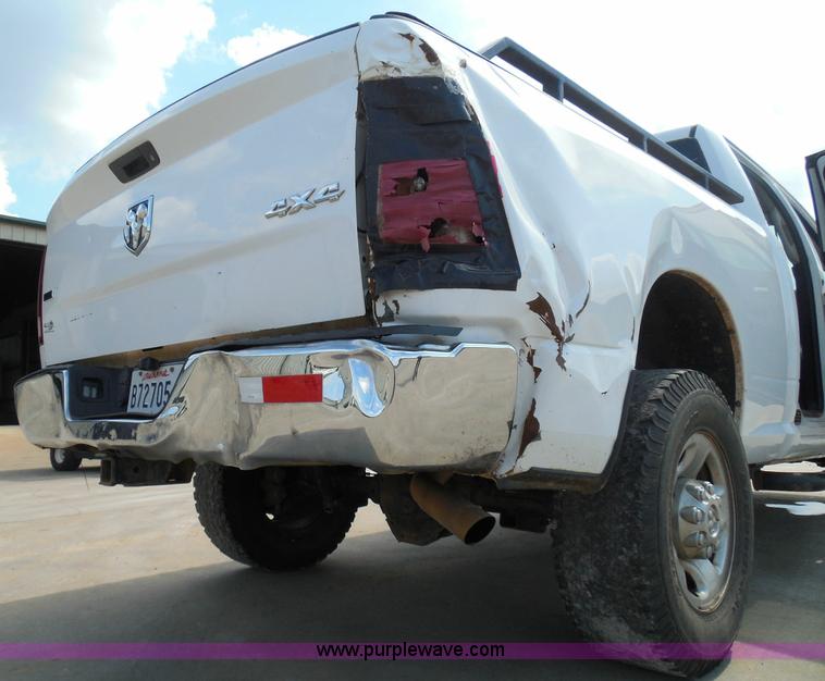 image for item I3385 2011 Dodge Ram 2500 HD Crew Cab pickup truck