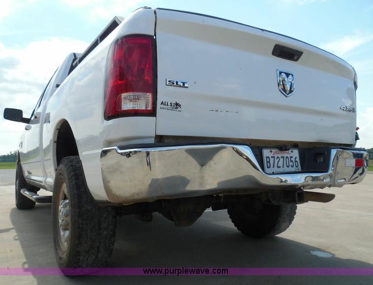 image for item I3385 2011 Dodge Ram 2500 HD Crew Cab pickup truck