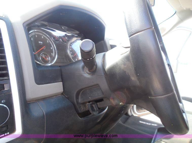 image for item I3385 2011 Dodge Ram 2500 HD Crew Cab pickup truck