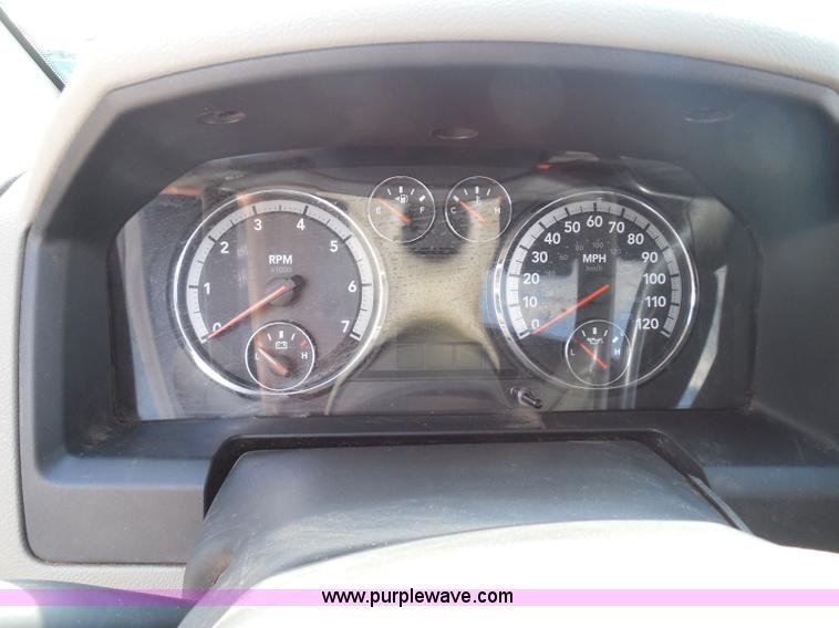 image for item I3385 2011 Dodge Ram 2500 HD Crew Cab pickup truck