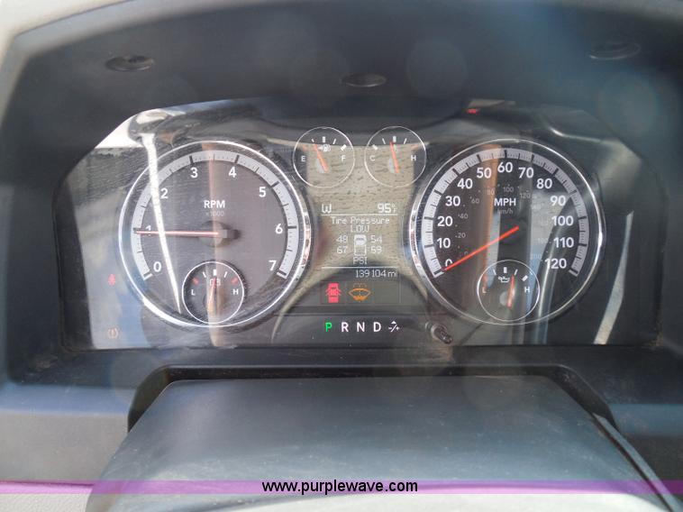 image for item I3385 2011 Dodge Ram 2500 HD Crew Cab pickup truck