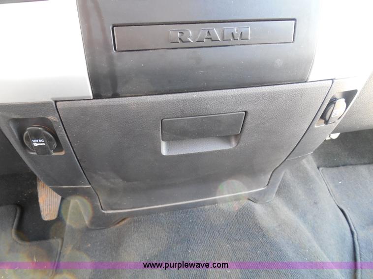 image for item I3385 2011 Dodge Ram 2500 HD Crew Cab pickup truck